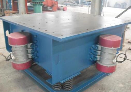 振動(dòng)平臺(tái)中的振動(dòng)電機(jī)如何防止灰塵？